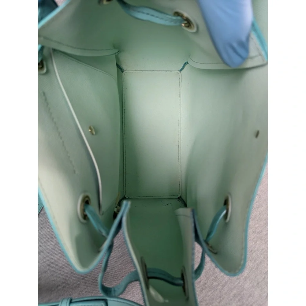 2x👯‍♀️Host Pick⚡️Kate Spade Cape Drive Harriet Bucket Bag - Picture 11 of 16